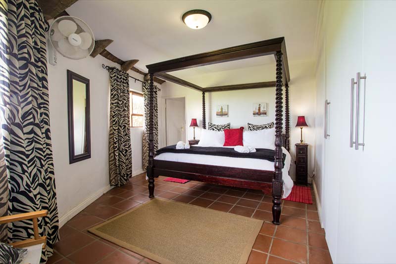 Rondawel Main bedroom