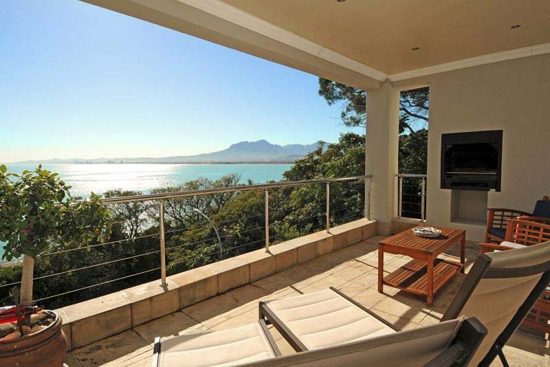 Balcony with jetmaster BBQ - The Blue Marine Luxury Self Catering Gordons Bay, Cape Town