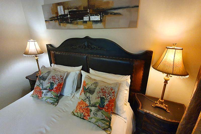 7th Street Guesthouse - bed and breakfast accommodation Melville, Johannesburg