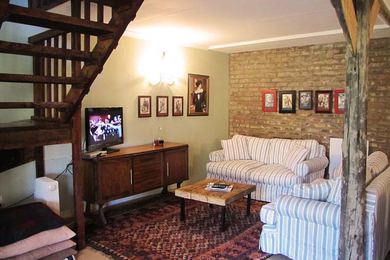 Family suite lounge - The Clarens Country House self catering