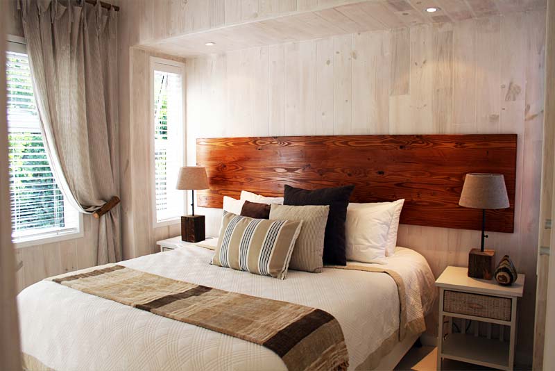 Driftwood Main bedroom