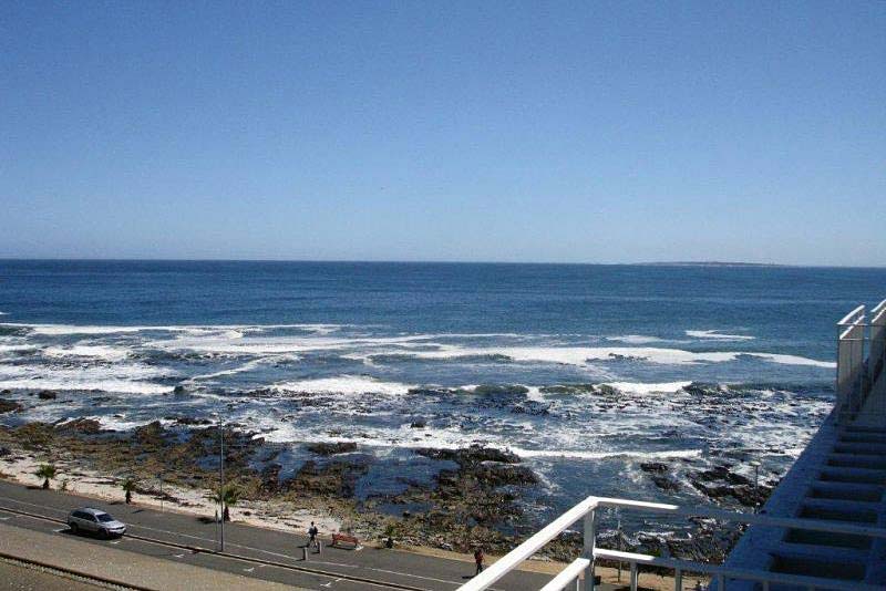 Balcony view - Beach Villa self catering Mouille Point, Cape Town