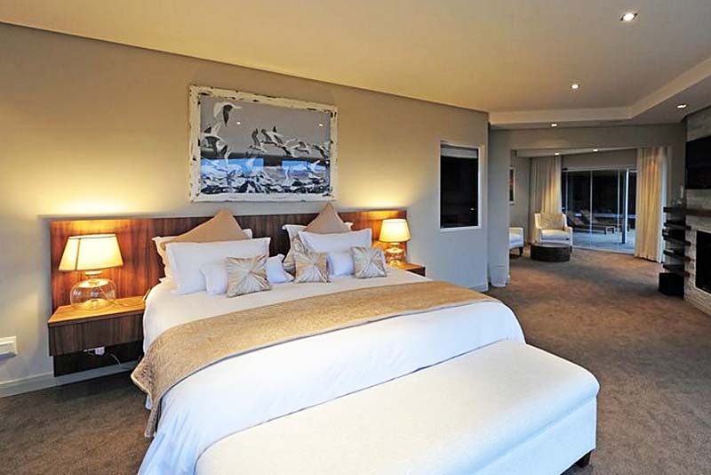 Earl's View - Exclusive luxury self-catering villa in Brackenridge, Plettenberg Bay