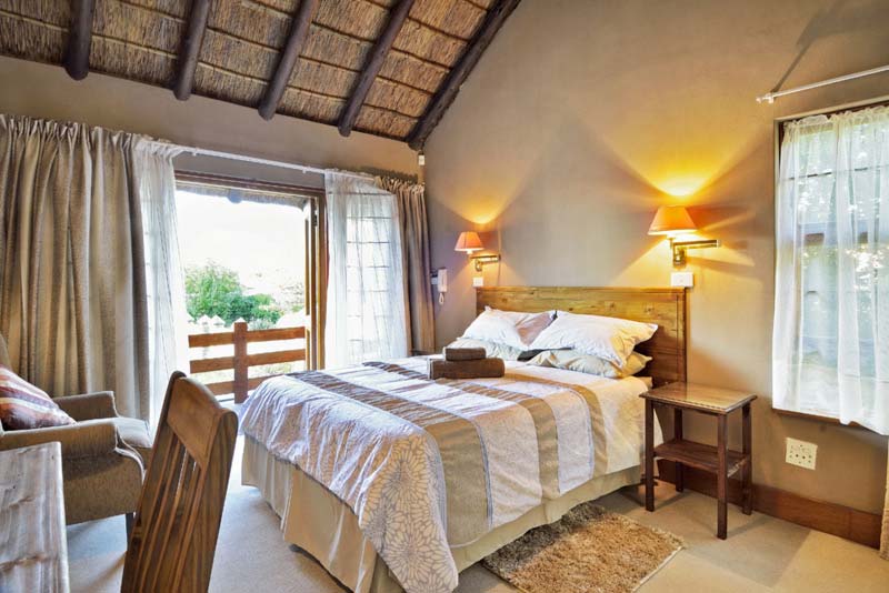 Golden Room - The Cottage Bed and Breakfast Midrand