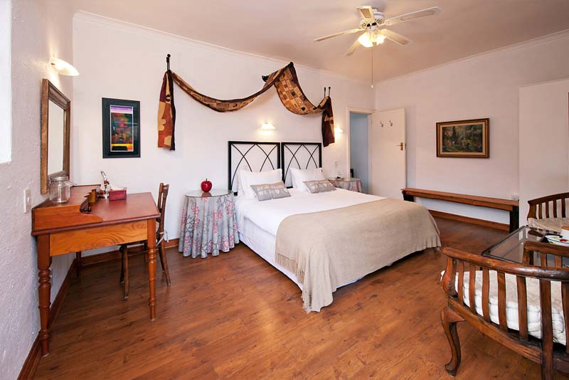 King/Twin en-suite - House on Westcliff Bed and Breakfast in Hermanus