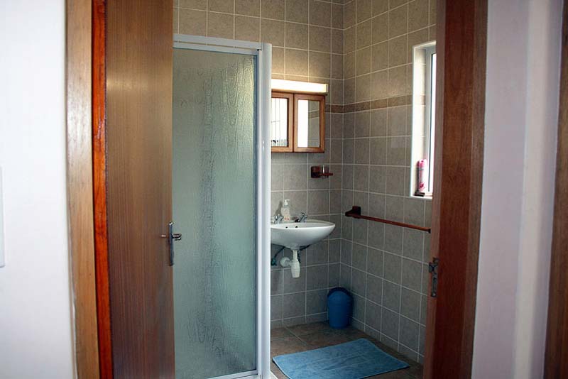 Kudu en suite shower and toilet