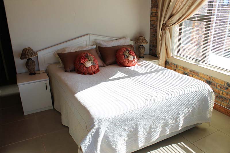 Quest Bed and Breakfast and Self Catering - Melkbosstrand, Cape Town