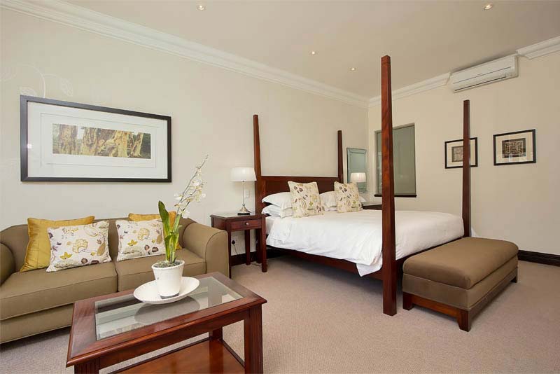 Deluxe room - The Syrene Boutique Hotel Rivonia, Sandton
