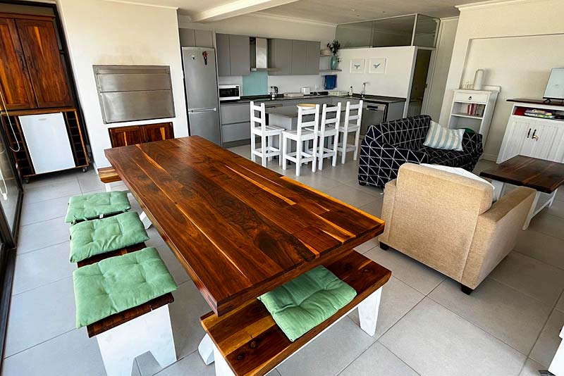 Indoor braai with open plan kitchen and living room