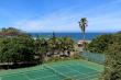 Tennis court and sea view
